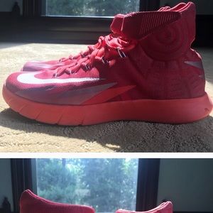 Nike hyperrev 2014